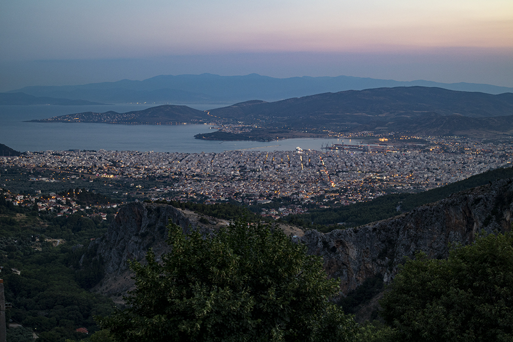 Volos bei Nacht