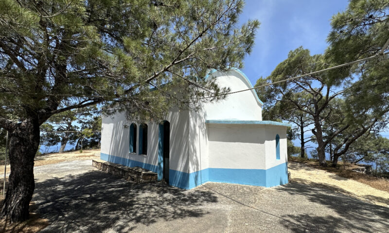 Kirche Agios Panteleimonas.