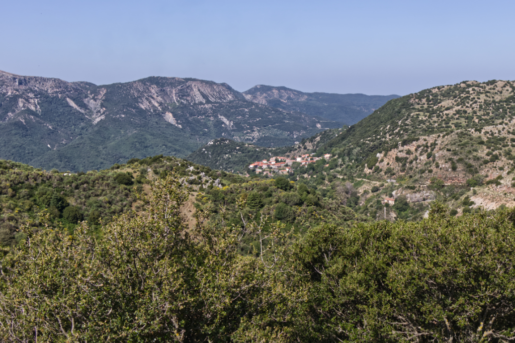 Blick zurück nach Lagkadia.